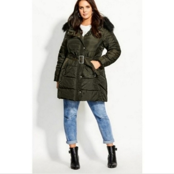 City Chic Jackets & Blazers - 🍁🍂City chic Longline Puffer Jacket green(looks black) size 20